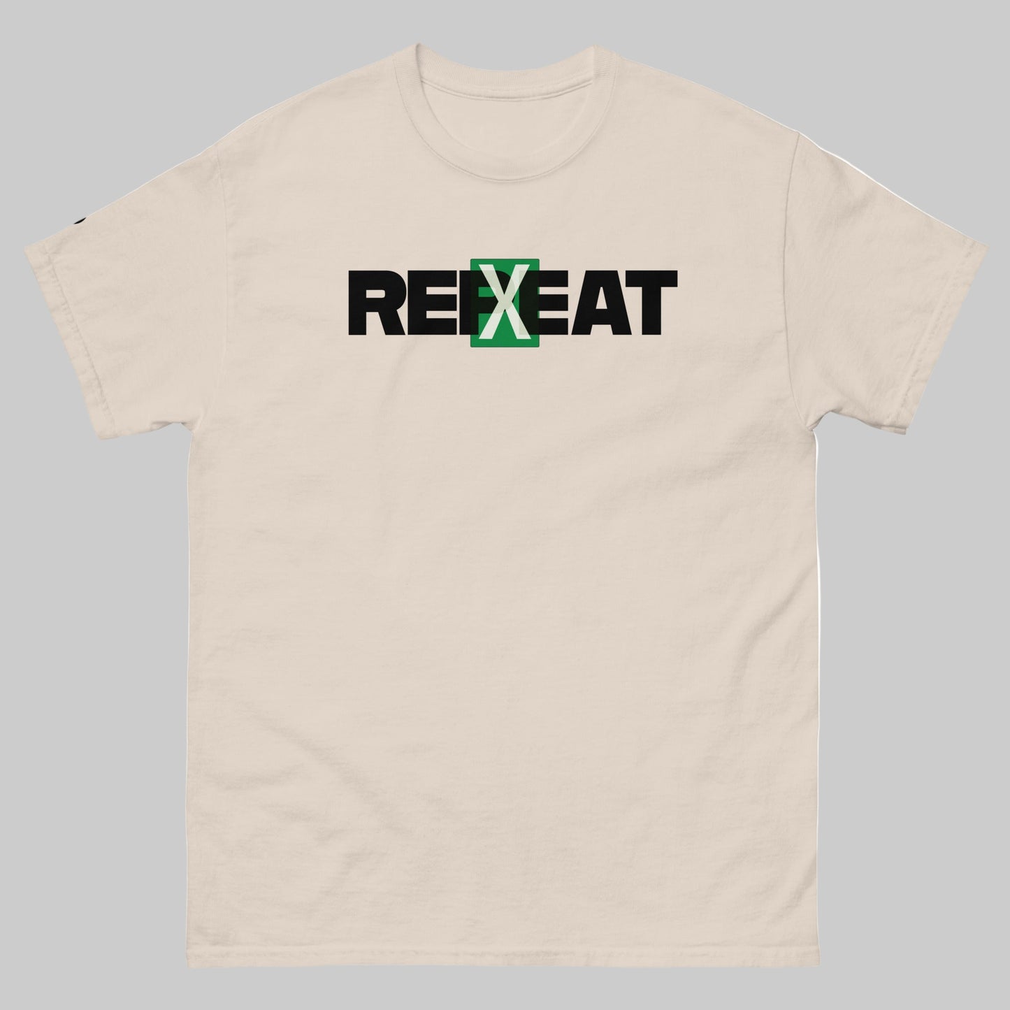 TrapCrackshots REPEAT T-shirt Ice Grey– clay shooting shirt for men and women. Symbolizes practice, repetition, and the pursuit of 100/100 hits and mastery.