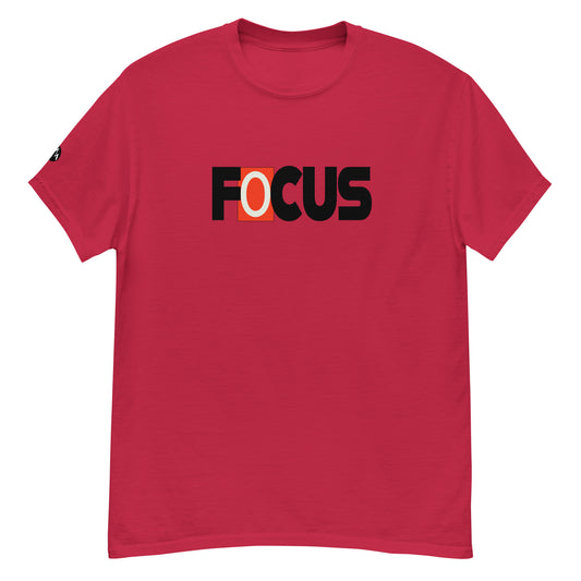 TrapCrackshots FOCUS T-shirt Cardinal– clay shooting shirt for men and women. Encourages shooters to maintain focus after a miss and stay ready for the next target.