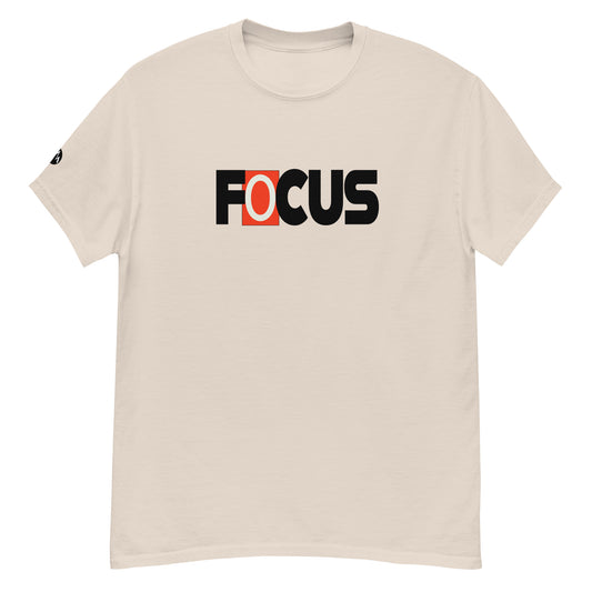 TrapCrackshots FOCUS T-shirt natural– clay shooting shirt for men and women. Encourages shooters to maintain focus after a miss and stay ready for the next target.